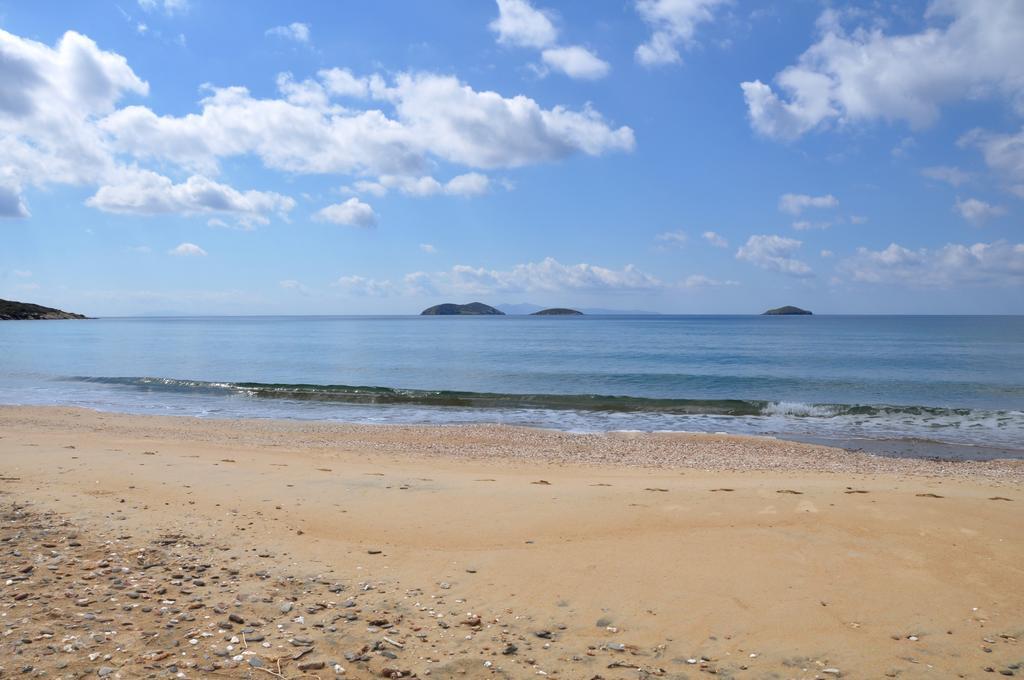 Andros Maisonettes Áyios Pétros Exteriör bild